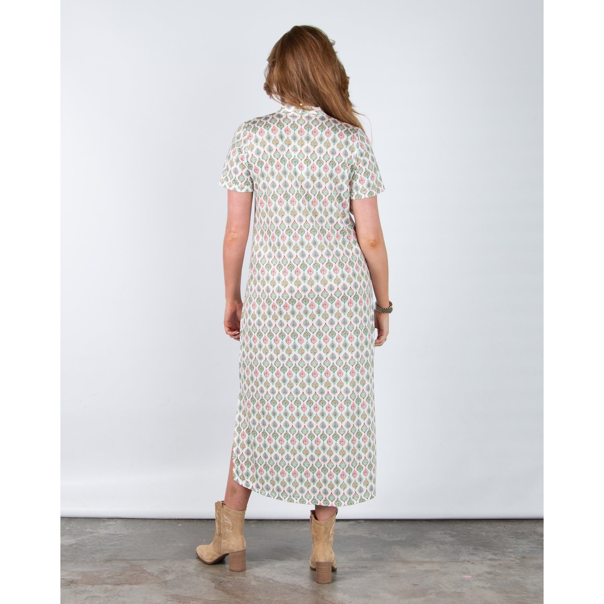 Tinta Style Nima Leaf Print V Neck Jersey Dress With Pleat Front Green/white