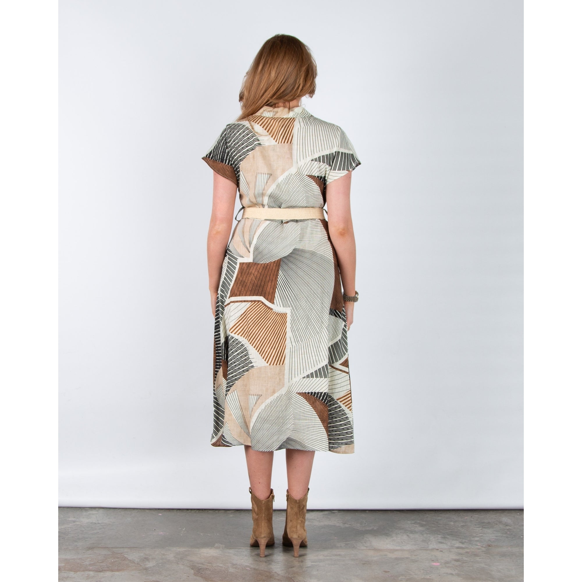 Bariloche Consell Short Sleeve Retro Print Belted Shirt Dress Ecru/brown