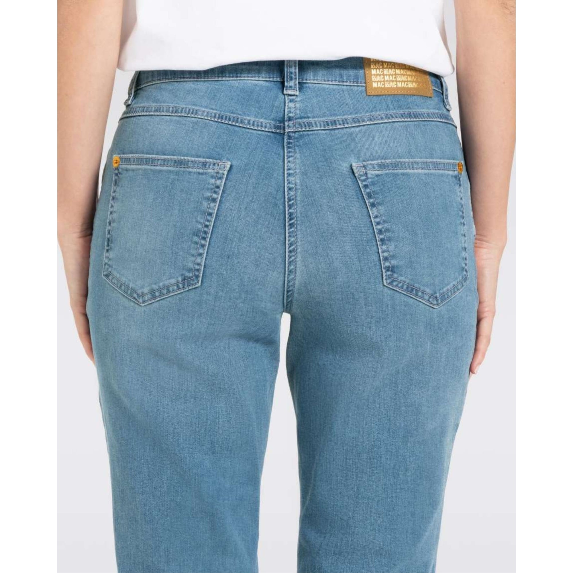 Mac Melanie Feminine Fit Slim Leg Stretch Denim Jean Mid Denim D435 30L