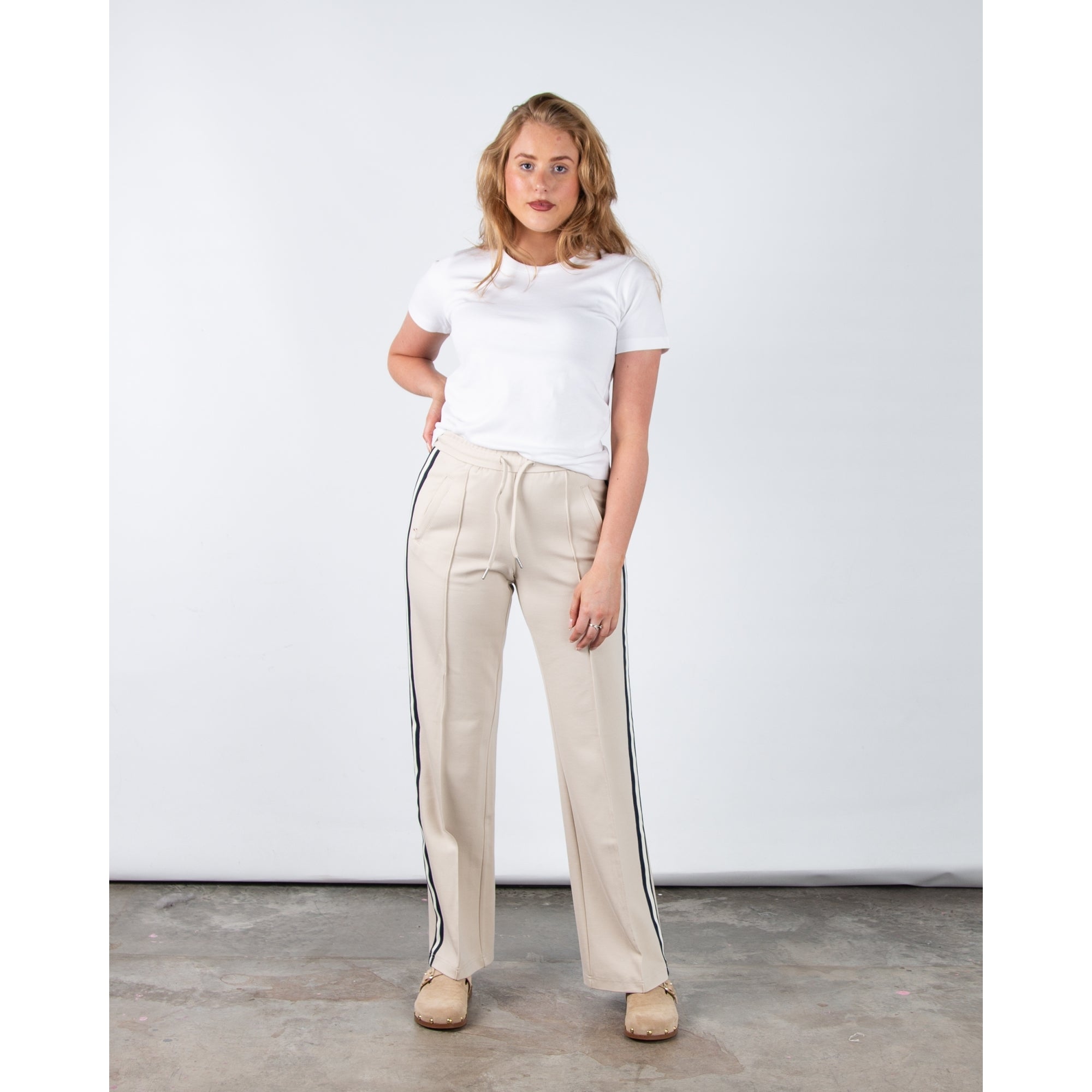 Red Button Colette Wide Leg Pull On Trouser With Side Stripe (Shorter) Beige