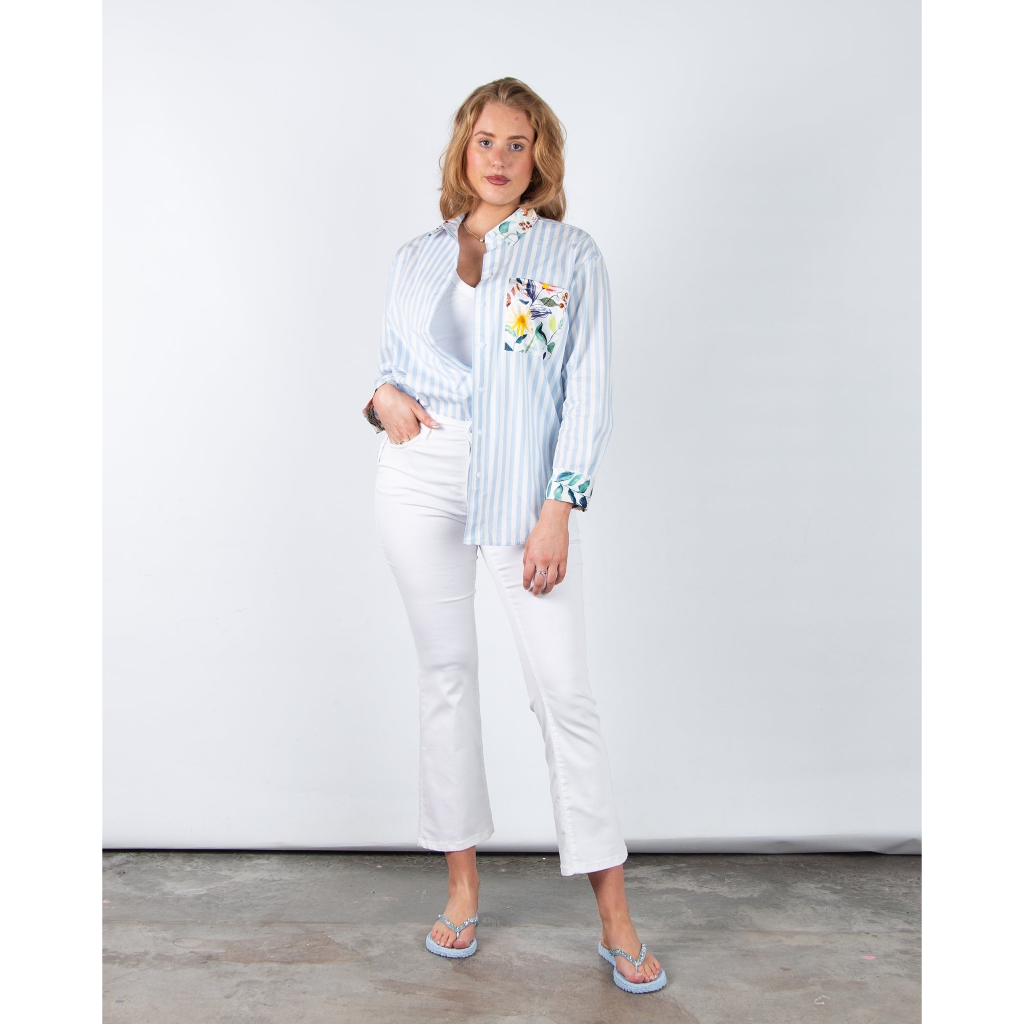 Herzens Angelegenheit Oversized Stripe Shirt With Floral Silk Back Baby Blue/white