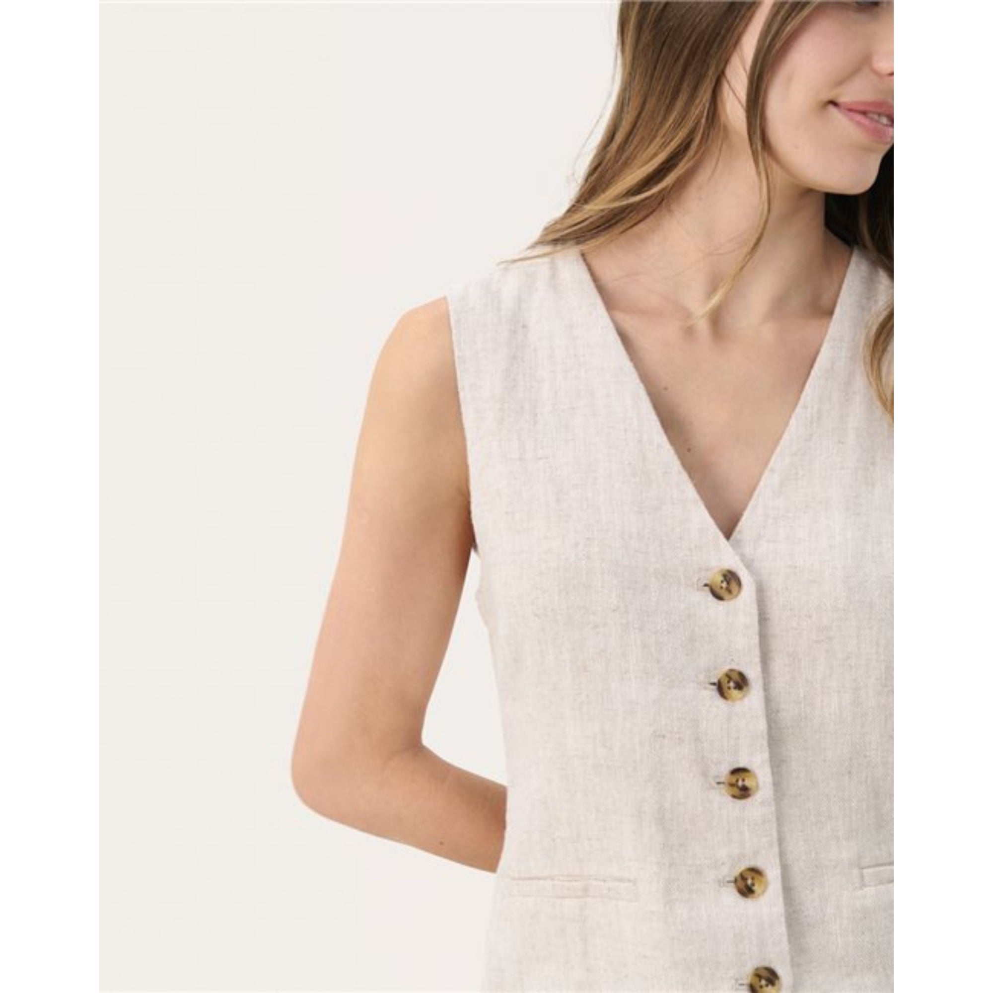 Part Two Nadhia Linen And Cotton Waistcoat Beige