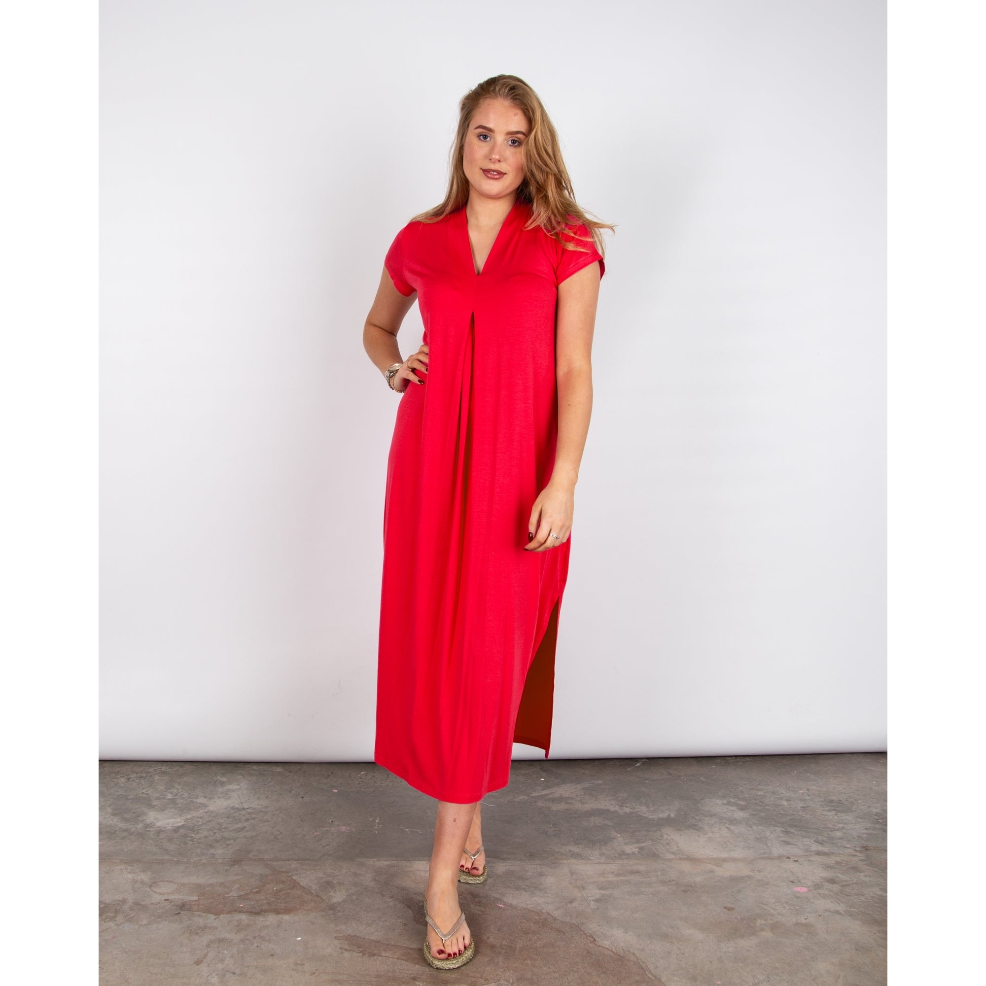 Tinta Style Adolfina V Neck Pleat Front Long Plain Jersey Dress Red