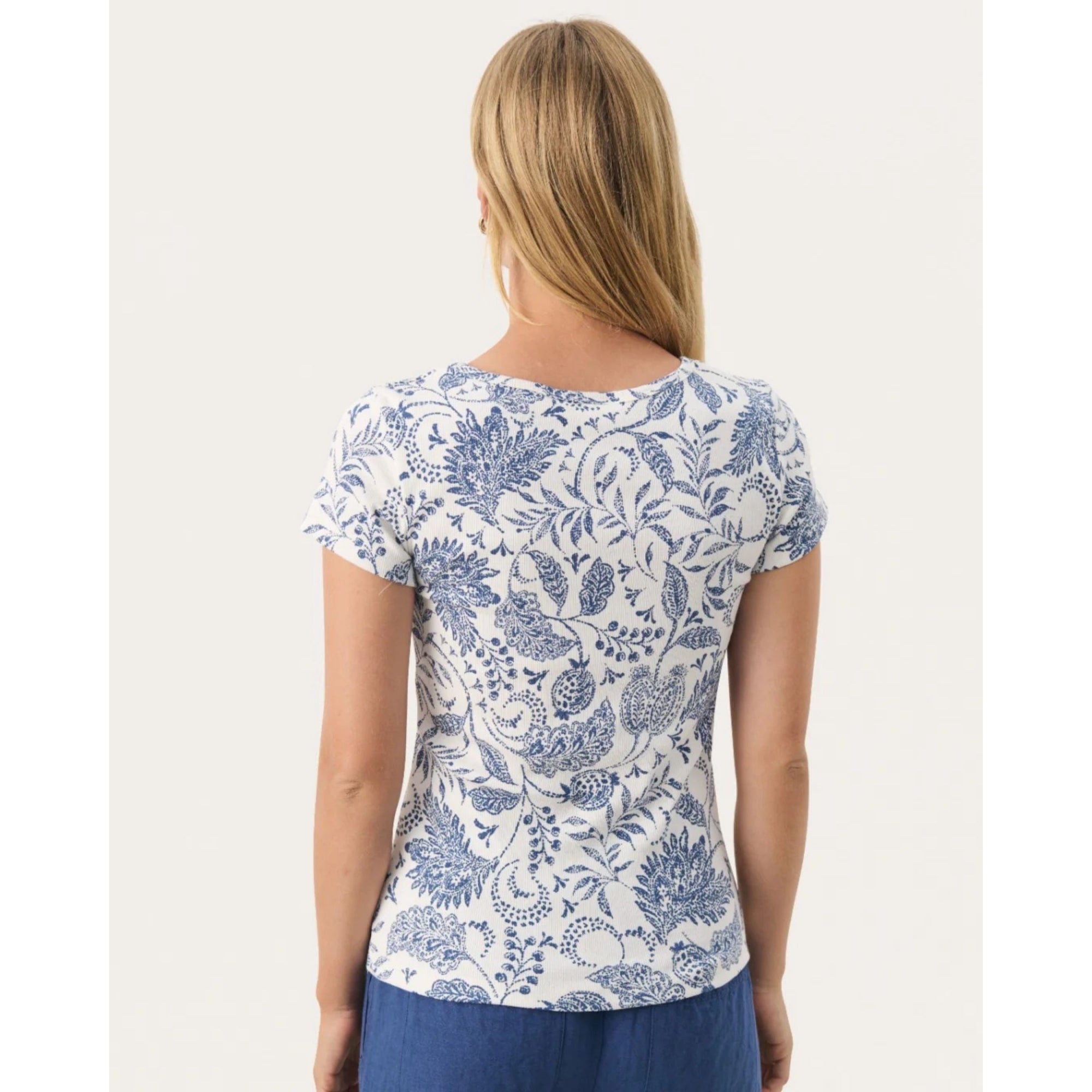 Part Two Rochelle Round Neck Paisley Print Short Sleeve T Shirt Oceana Paisley