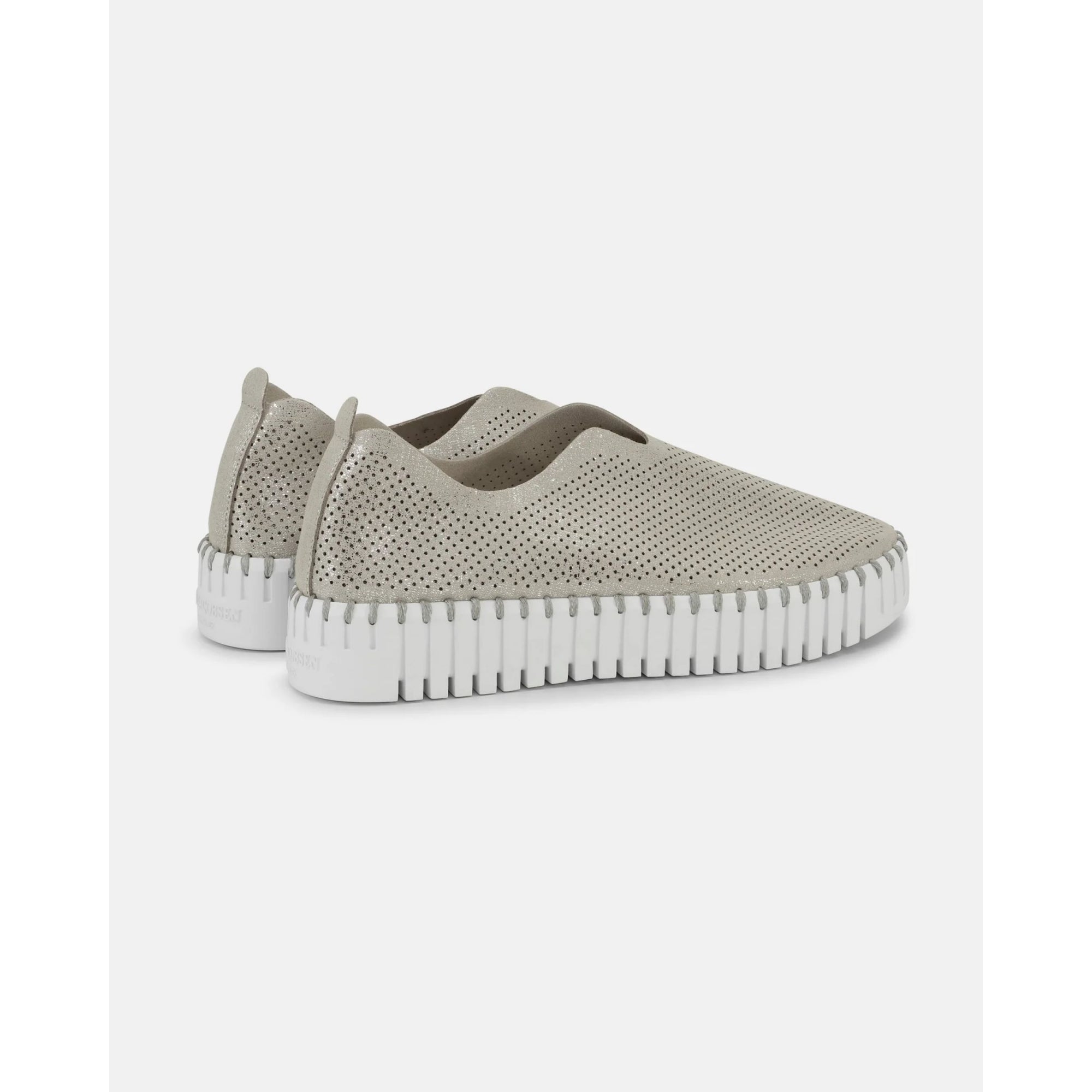 Ilse Jacobsen Tulip3577 Metallic Platform Pull On Pumps Silver White 710100