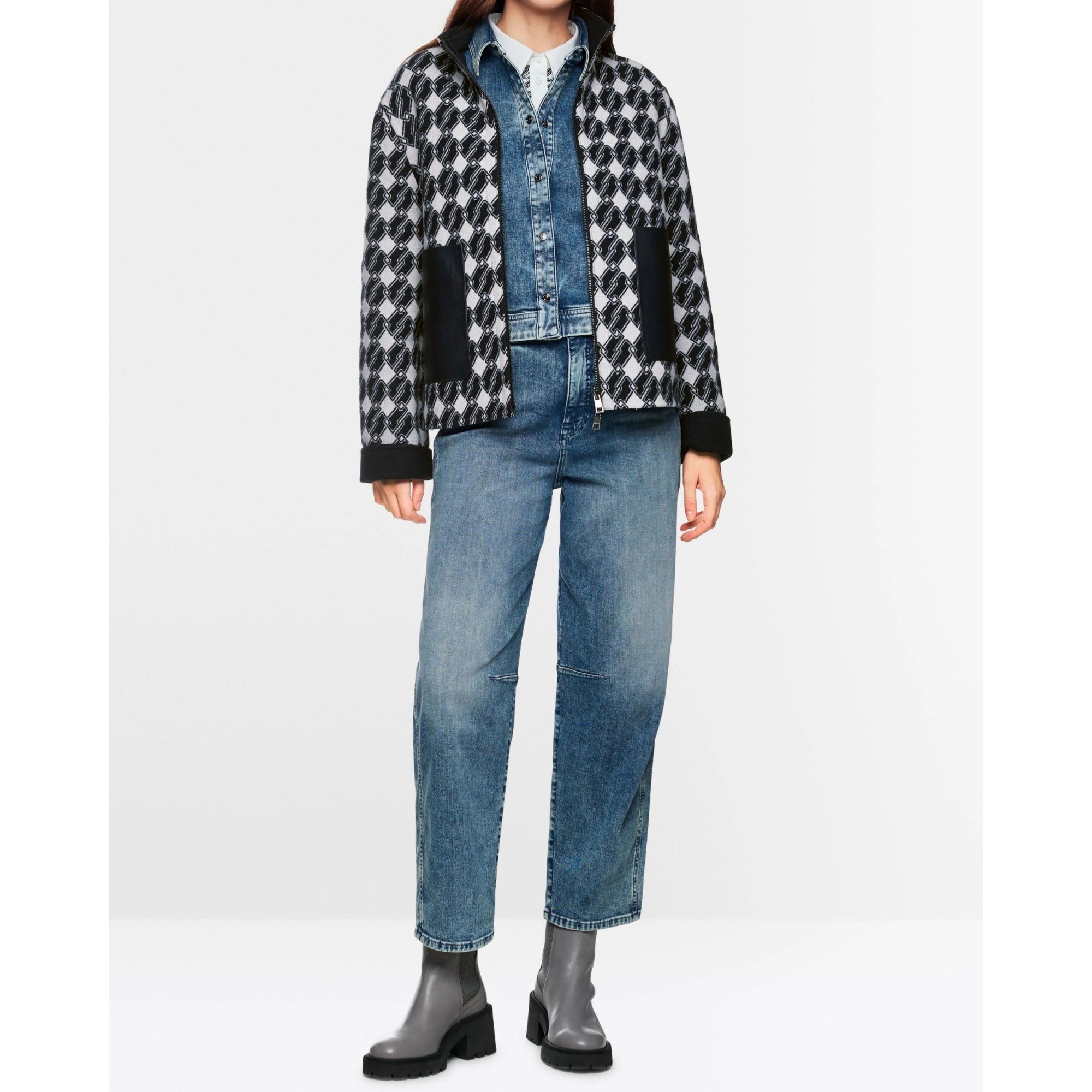 Marc Cain Reversible Chain Print Boxy Jacket Navy/white