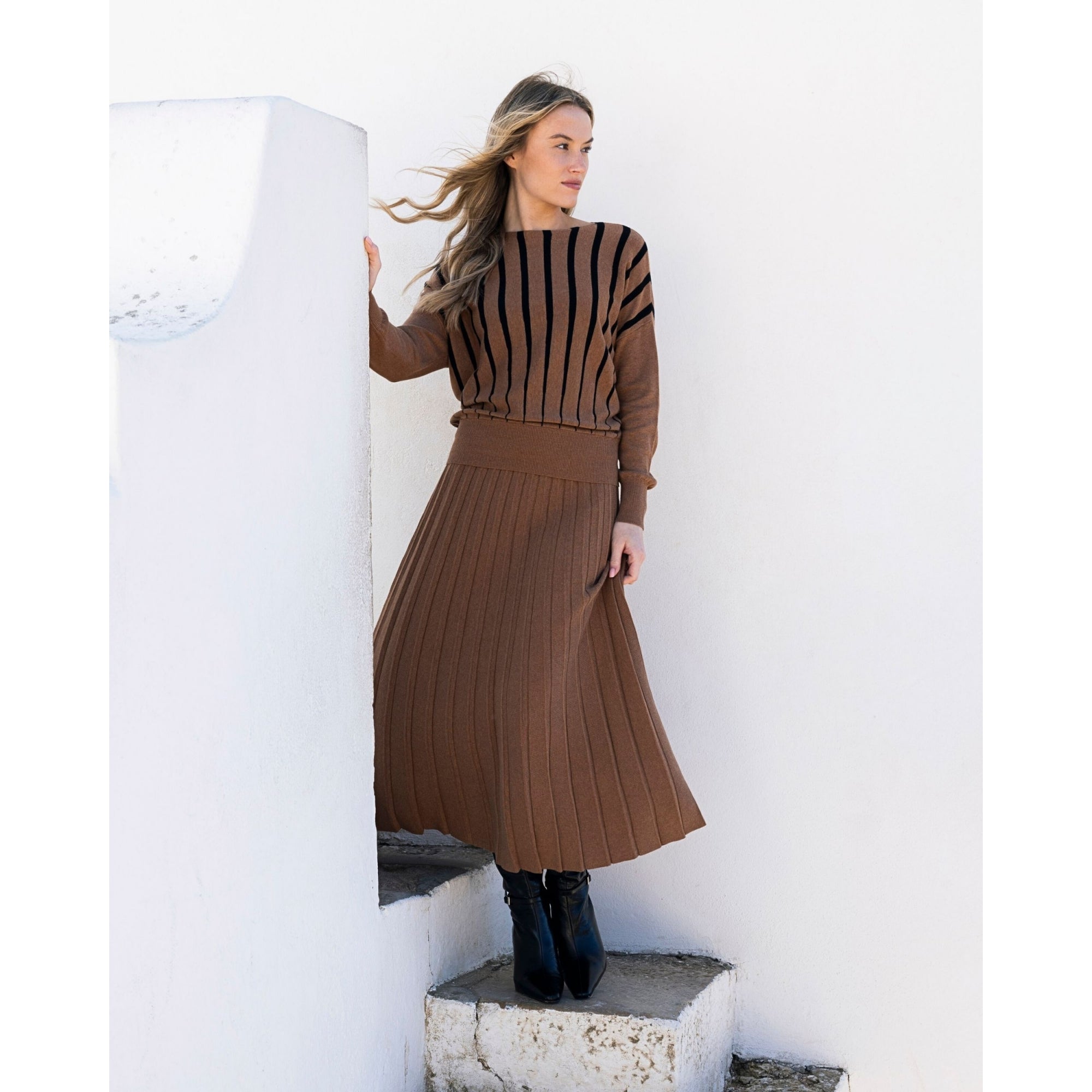Marble Fashions Pull On Pleated Knit Skirt Camel