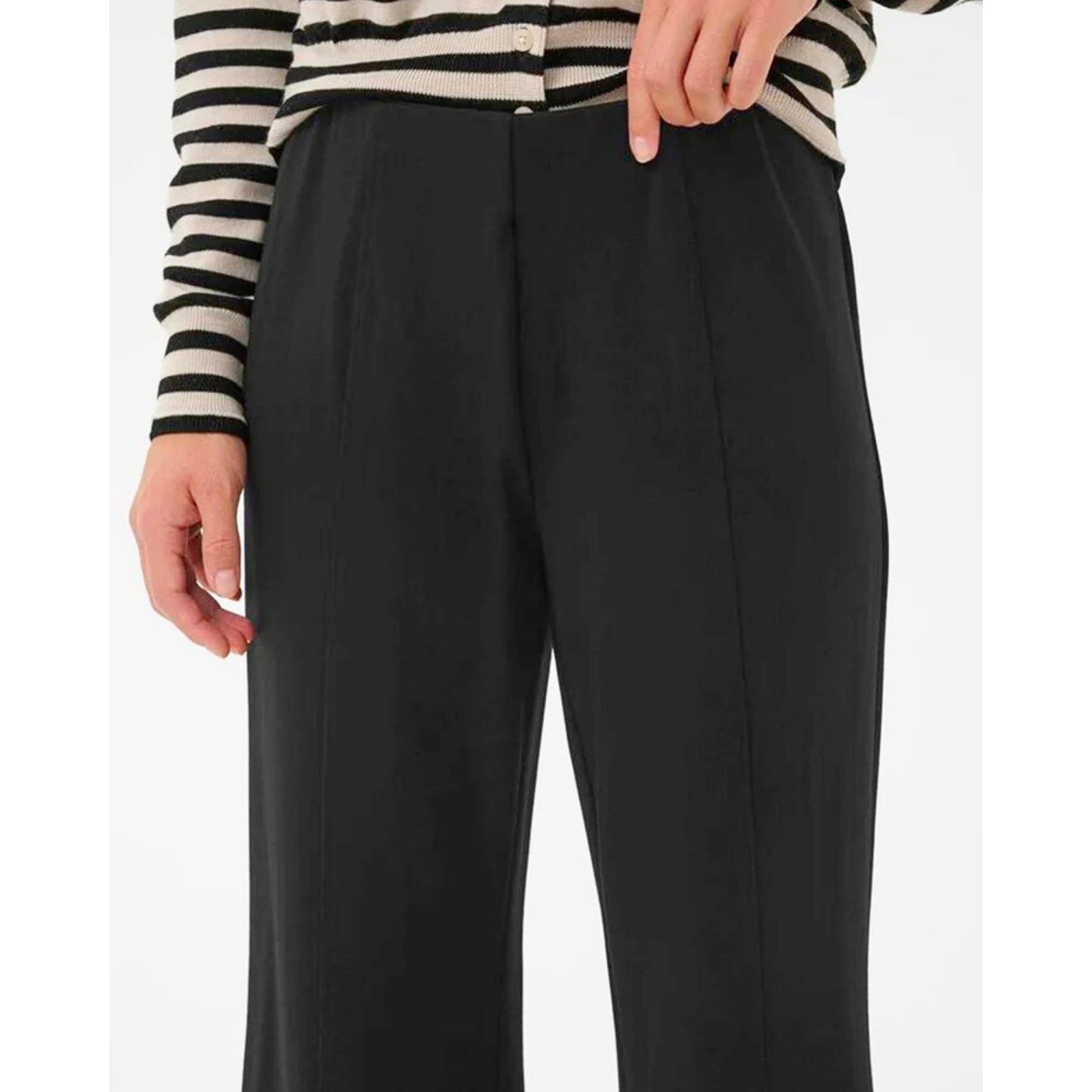 Part Two Ilissa Pull On Wide Leg Cropped Trouser Black