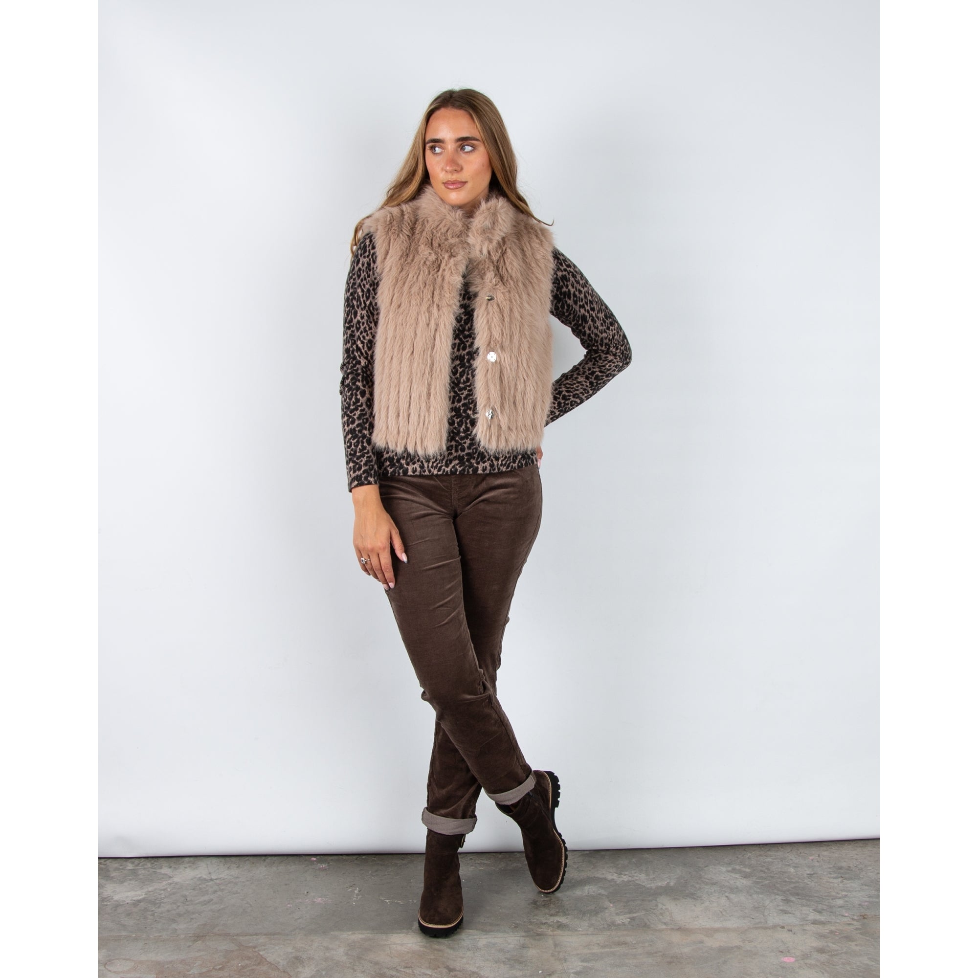 Red Button Tessy Velvet Pull On Jogger Brown