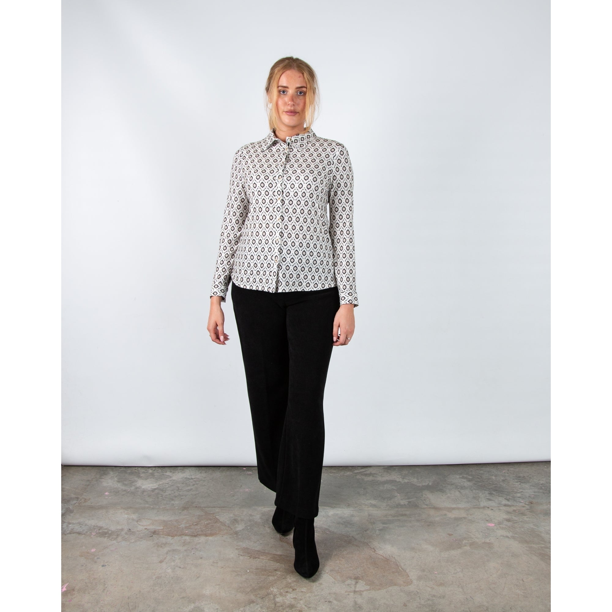 Tinta Style Gabriella Geometric Print Soft Shirt Ecru/black