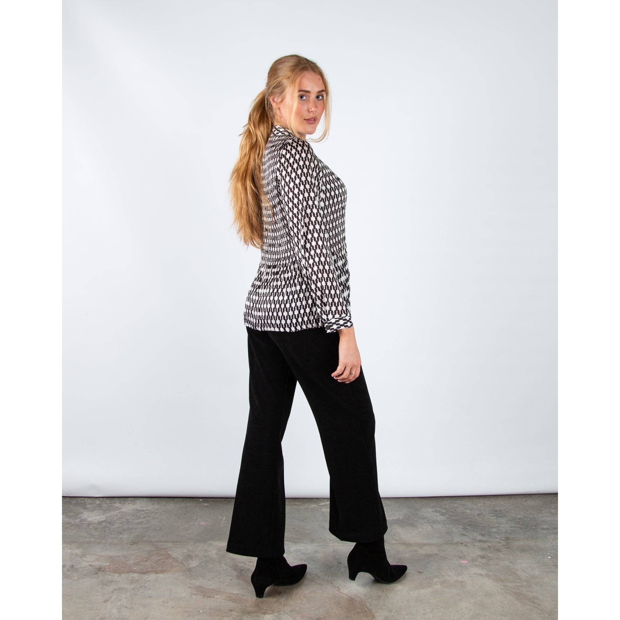 Tinta Style Yoselin Corduroy Trouser With Button Detail Black