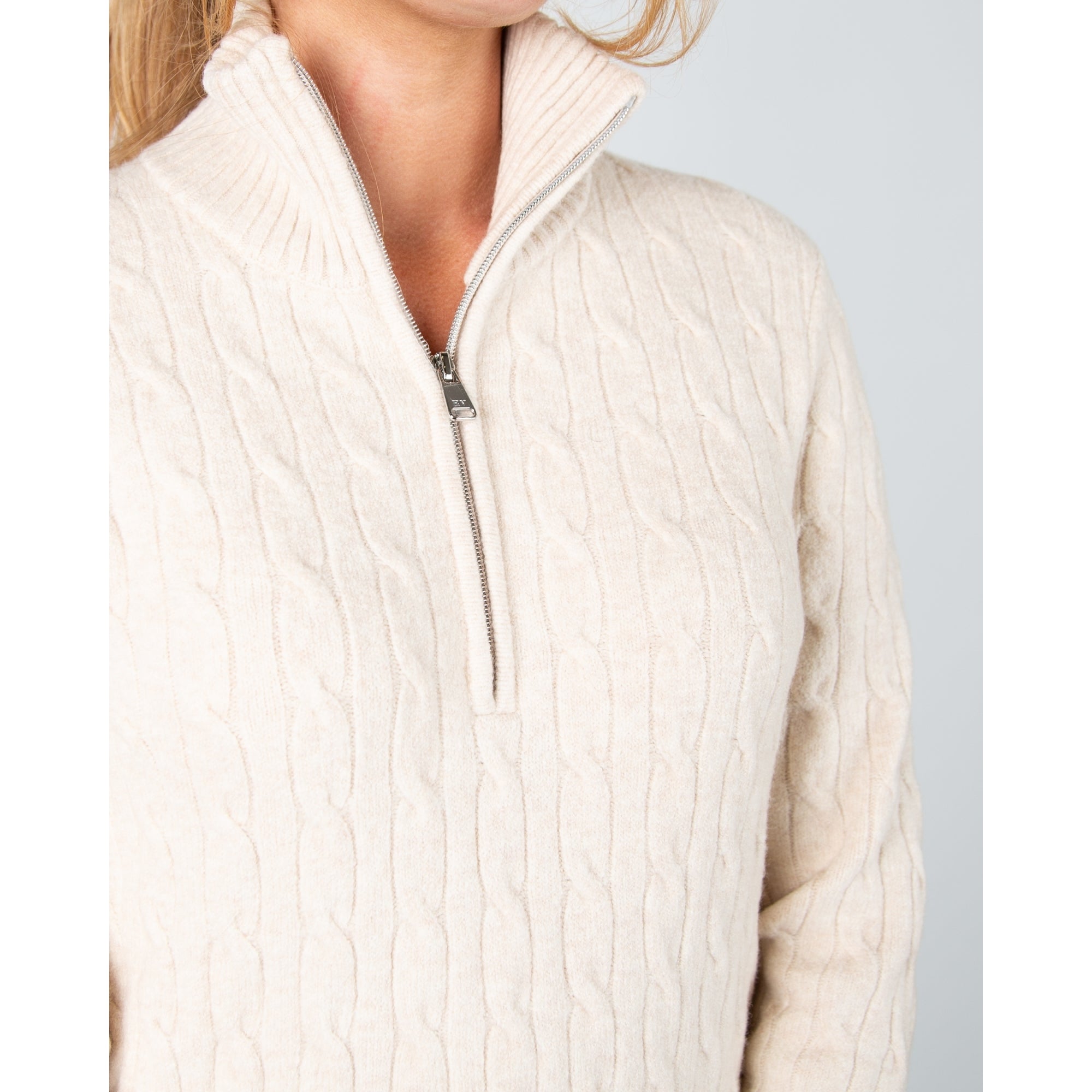 Hv Society Mea Cable Knit Jumper With Zip Neck Beige