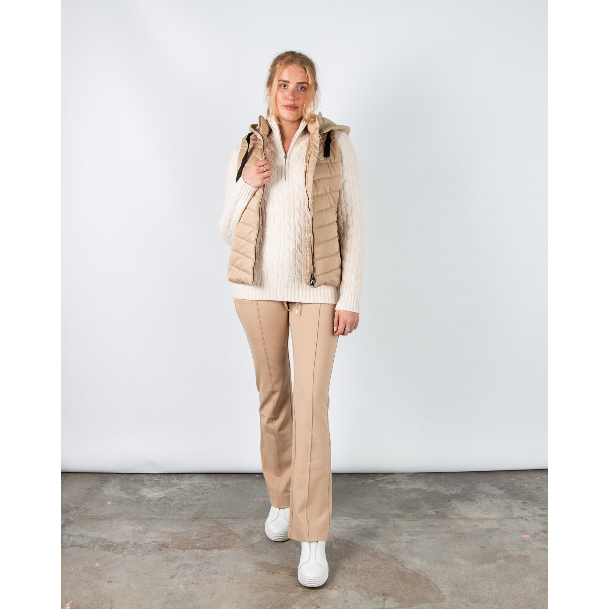 Hv Society Ellis Bootcut Pull On Jogger With Centre Seam Camel