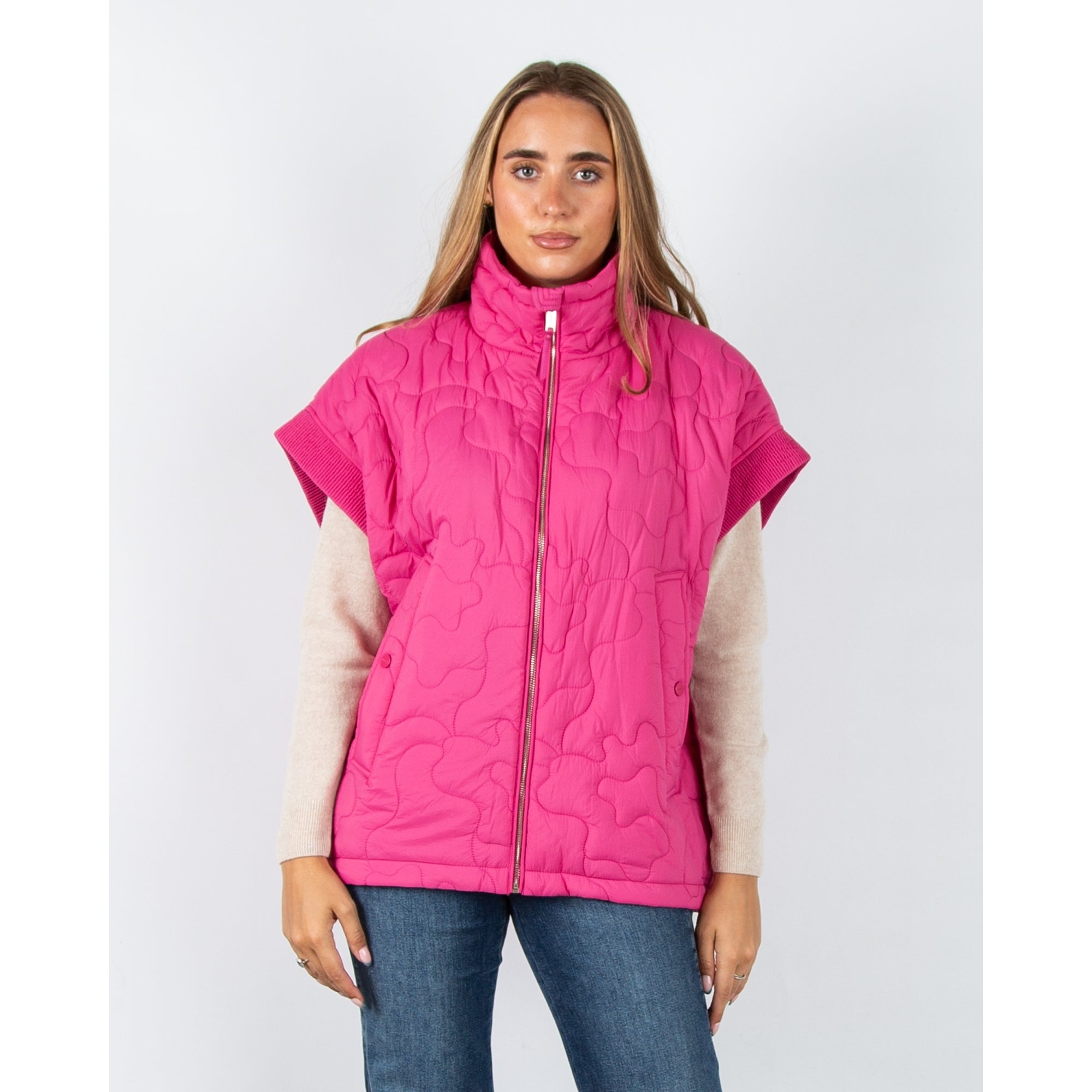 Rino & Pelle Caitlyn Oversized Swirl Quilted Gilet Deep Pink