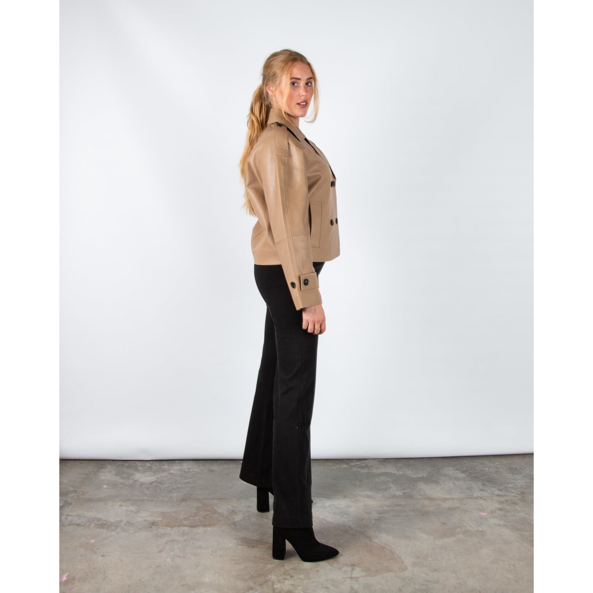 Rino & Pelle Lotte Leather Double Breasted Short Boxy Jacket Brew