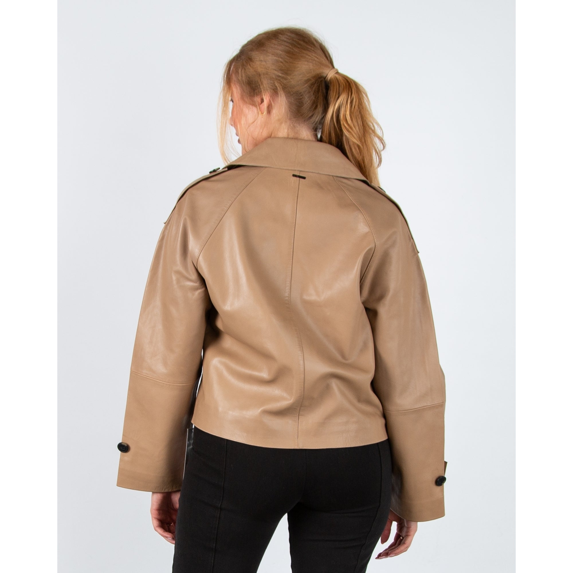 Rino & Pelle Lotte Leather Double Breasted Short Boxy Jacket Brew