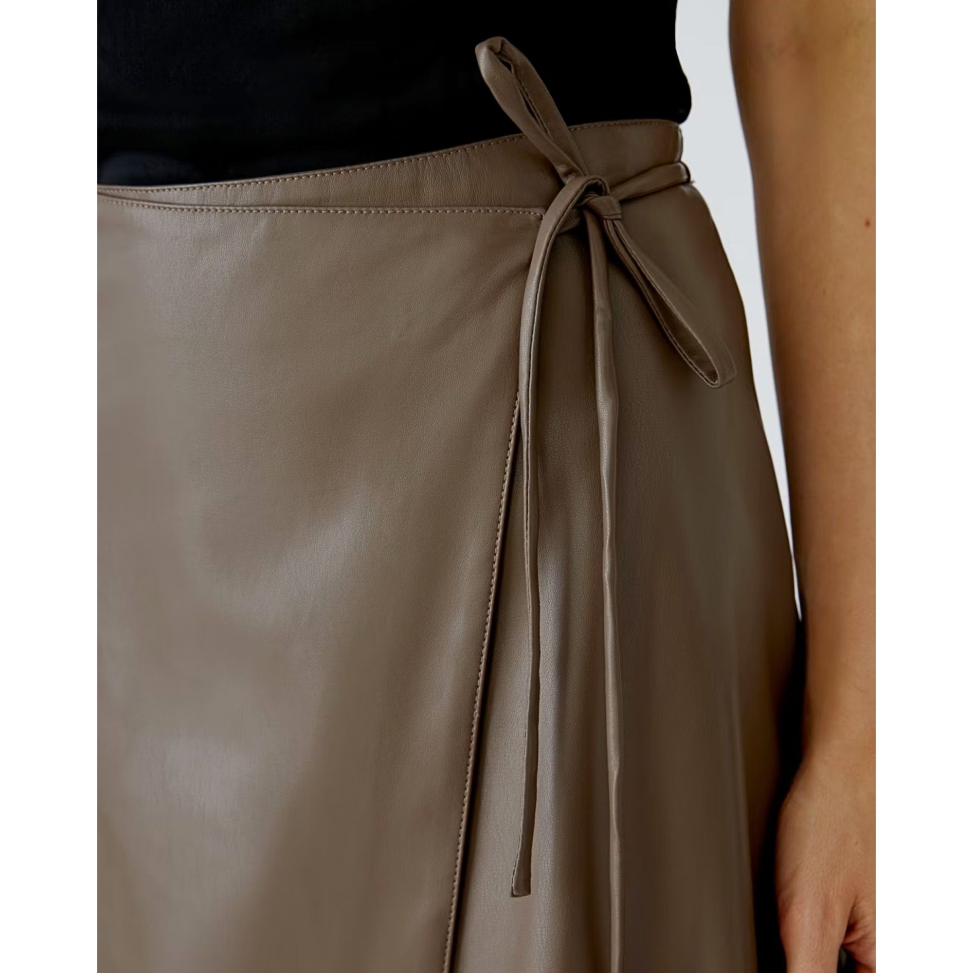 Oui Faux Leather Wrap Skirt Taupe