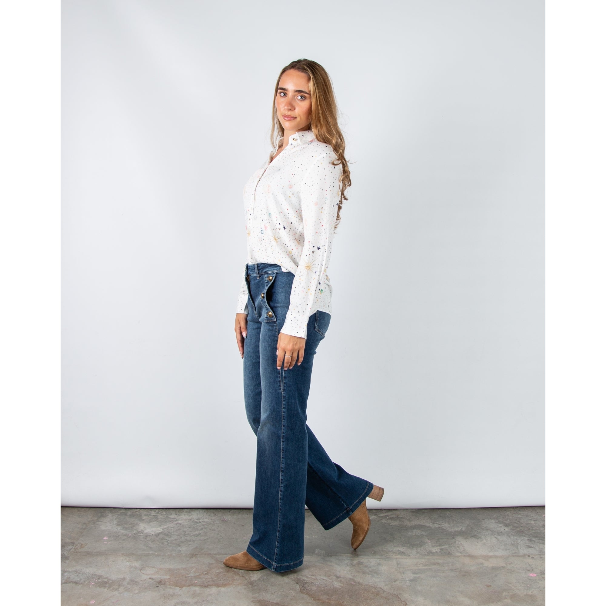 Vilagallo Isa Scattered Star Print Blouse With Detail Back White Multi