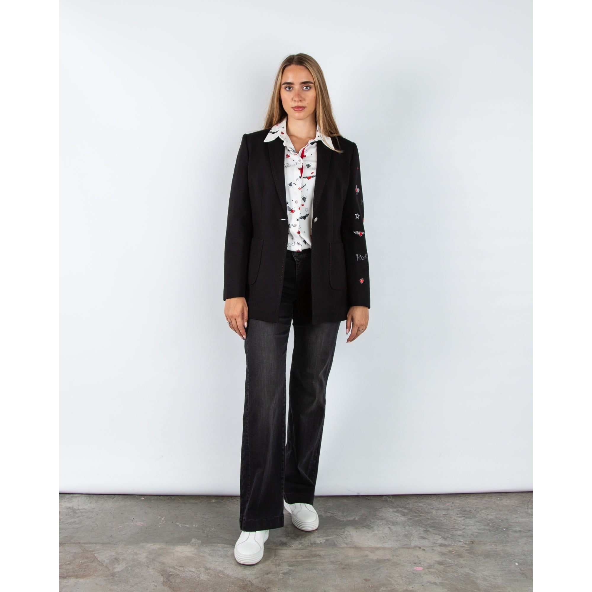 Bariloche Ira Jersey Jacket With Embroidered Sticker Sleeve Black