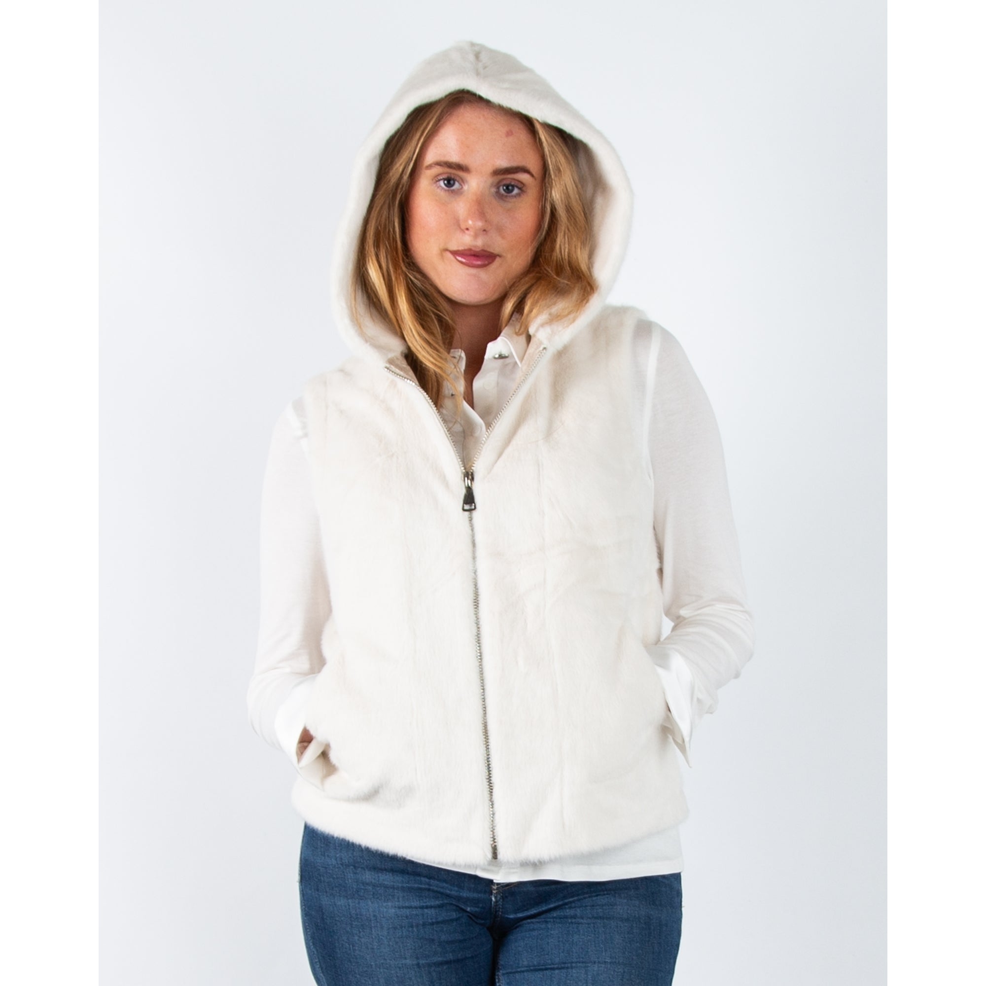 Giovanni Vicky Faux Fur Zip Through Gilet With Hood Ecru