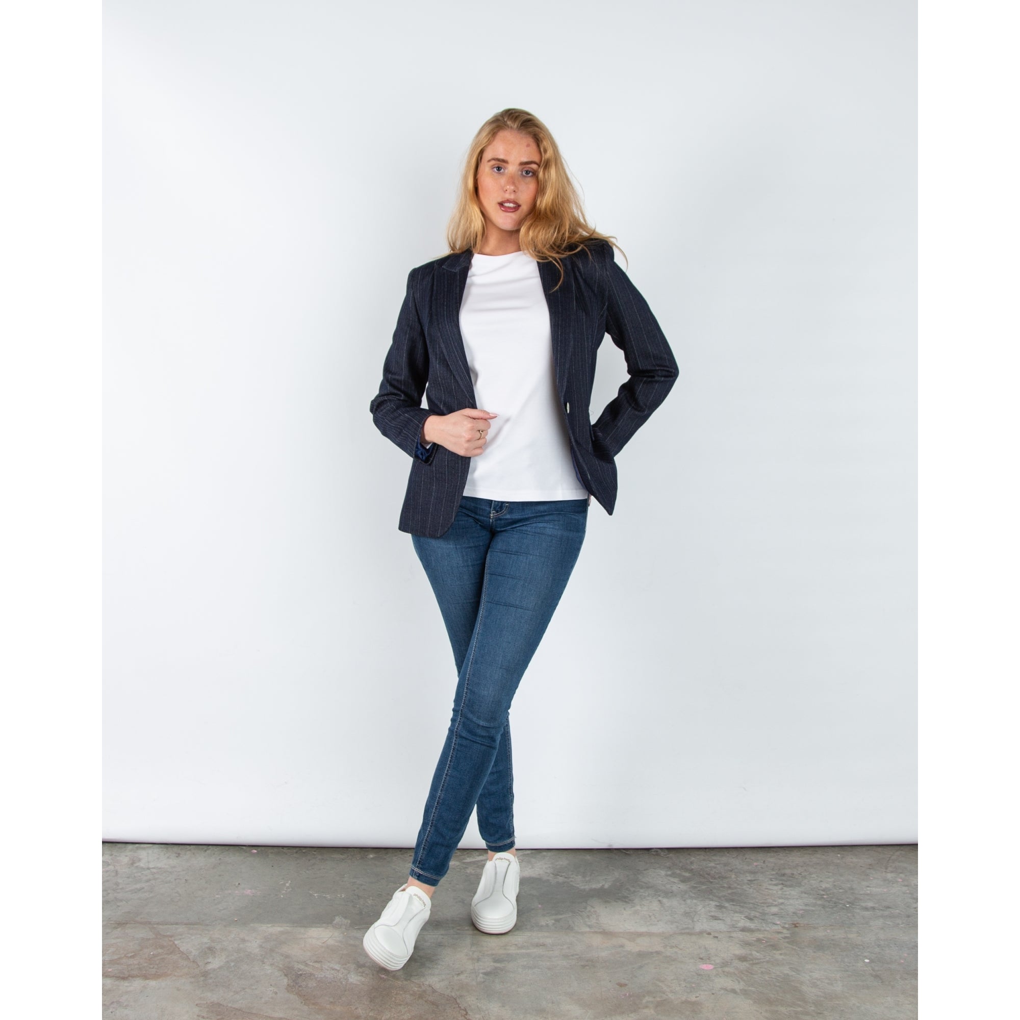 Tinta Style Serena Pinstripe Herringbone Jersey Single Button Blazer Navy