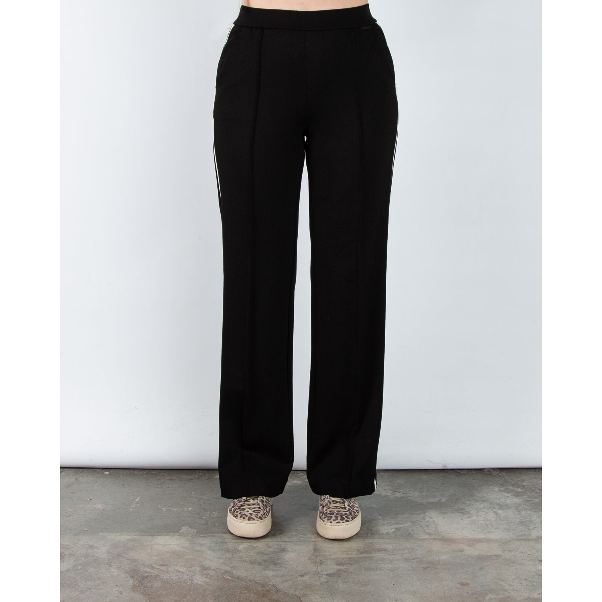 Red Button Colette Pull On Wide Leg Jogger With Side Stripe Black 32L