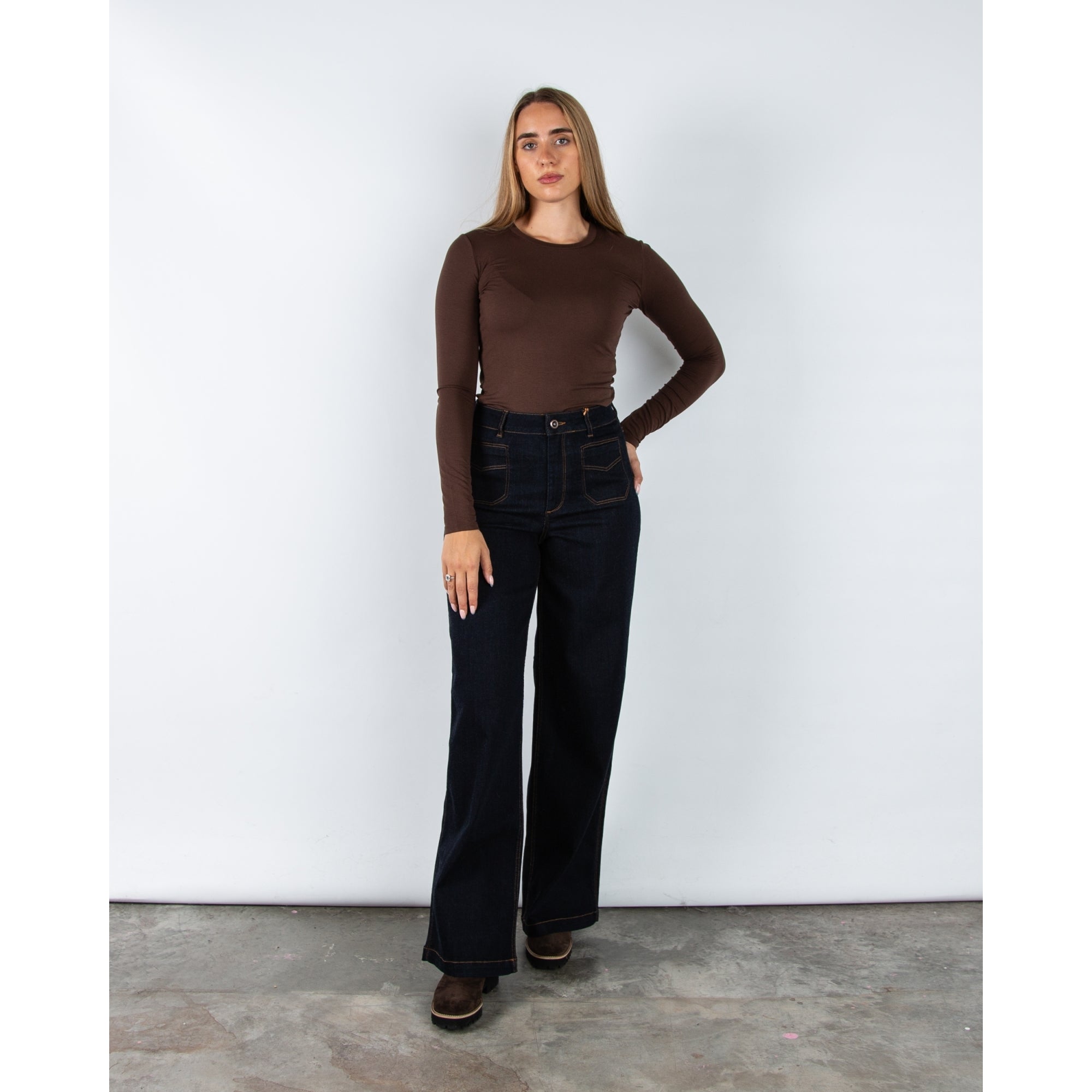 Weekend By Maxmara Multie Round Neck Long Sleeve Basic Top Chocolate