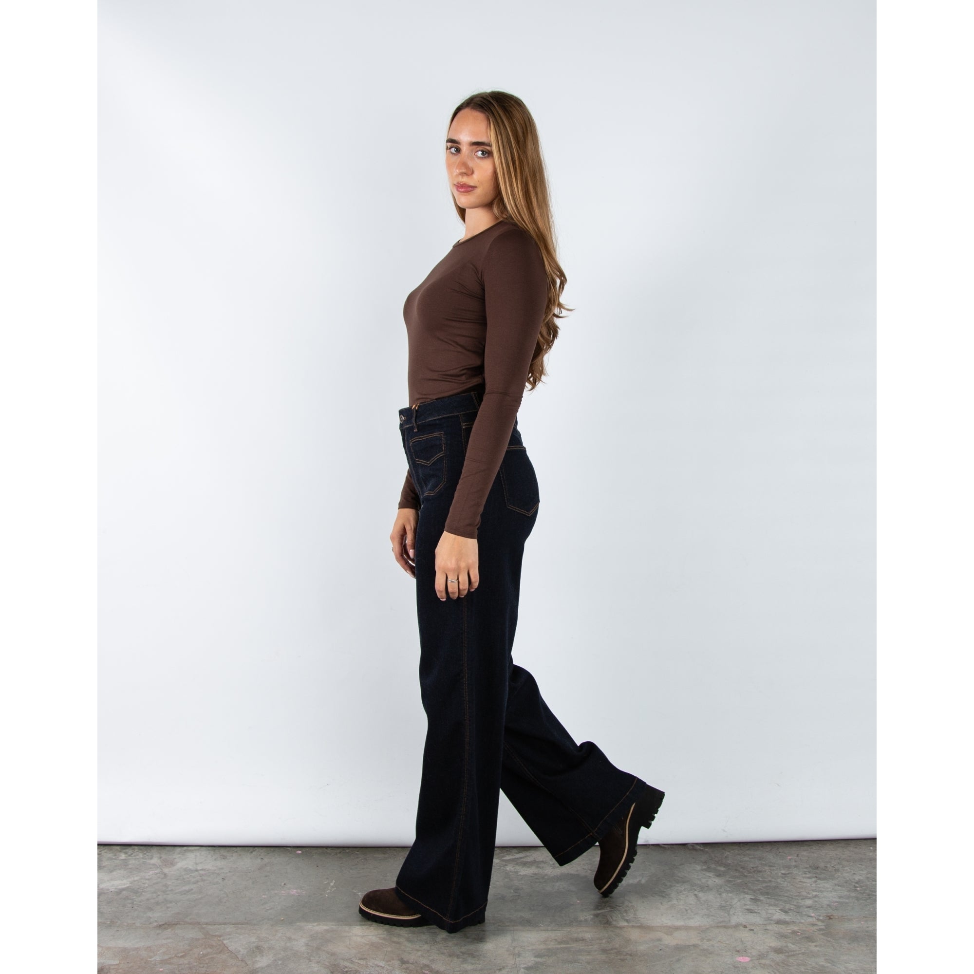 Weekend By Maxmara Multie Round Neck Long Sleeve Basic Top Chocolate