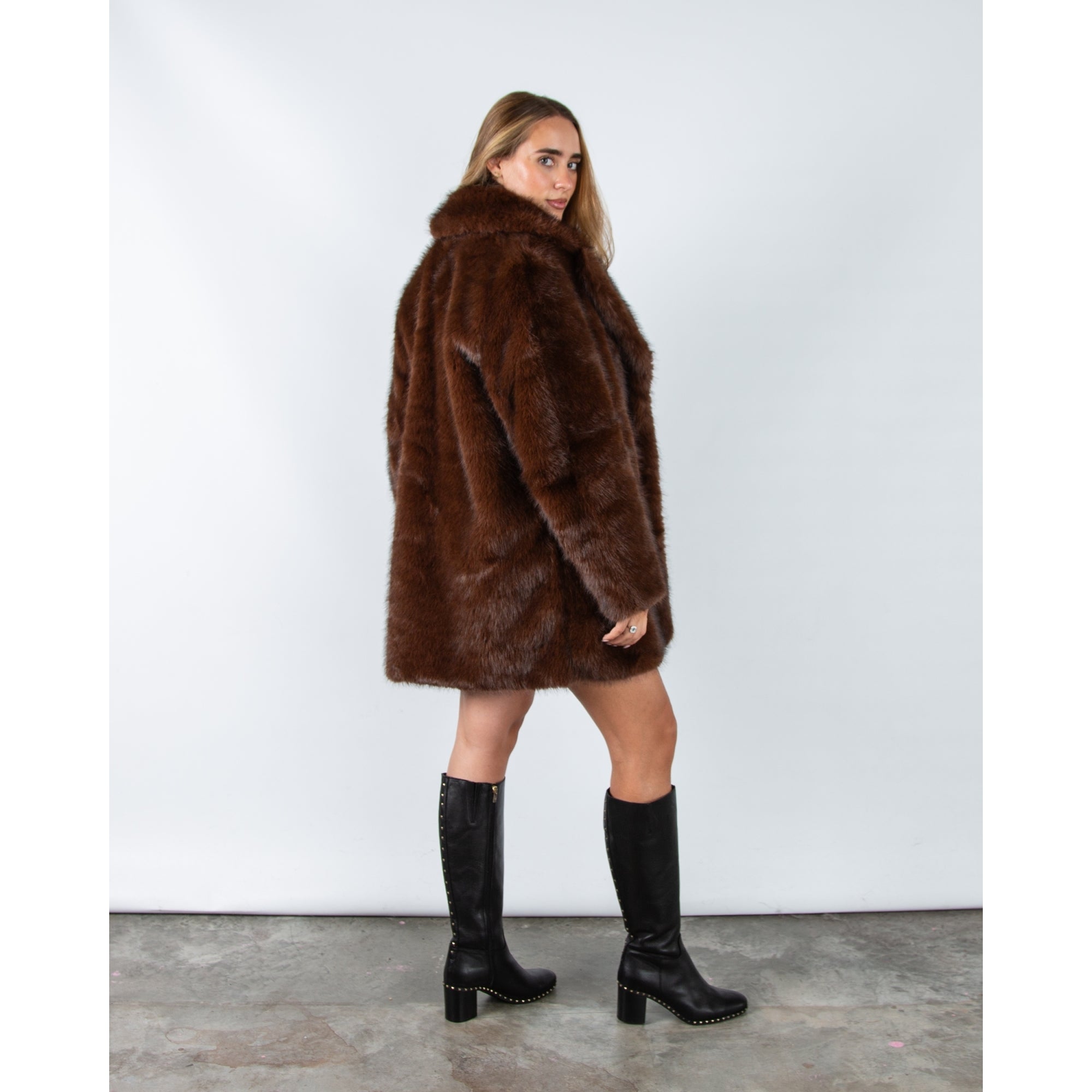 Giovanni Anastasia Faux Fur Mid Length Coat With Lapel Marron