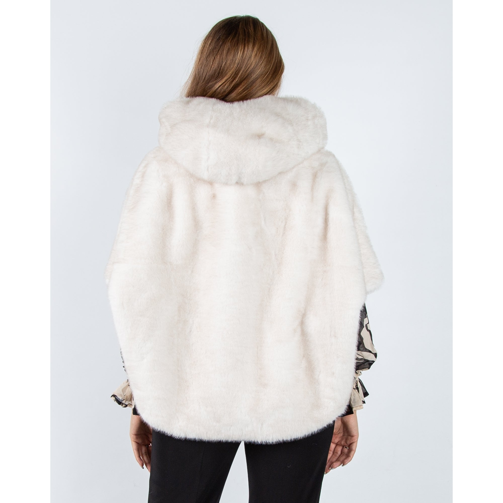 Giovanni Leonie Faux Fur Hooded Cape Jacket Ecru