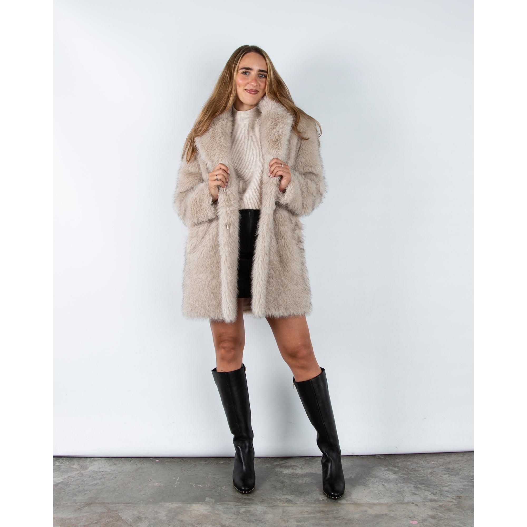 Giovanni Anastasia Faux Fur Mid Length Coat With Lapel Beige