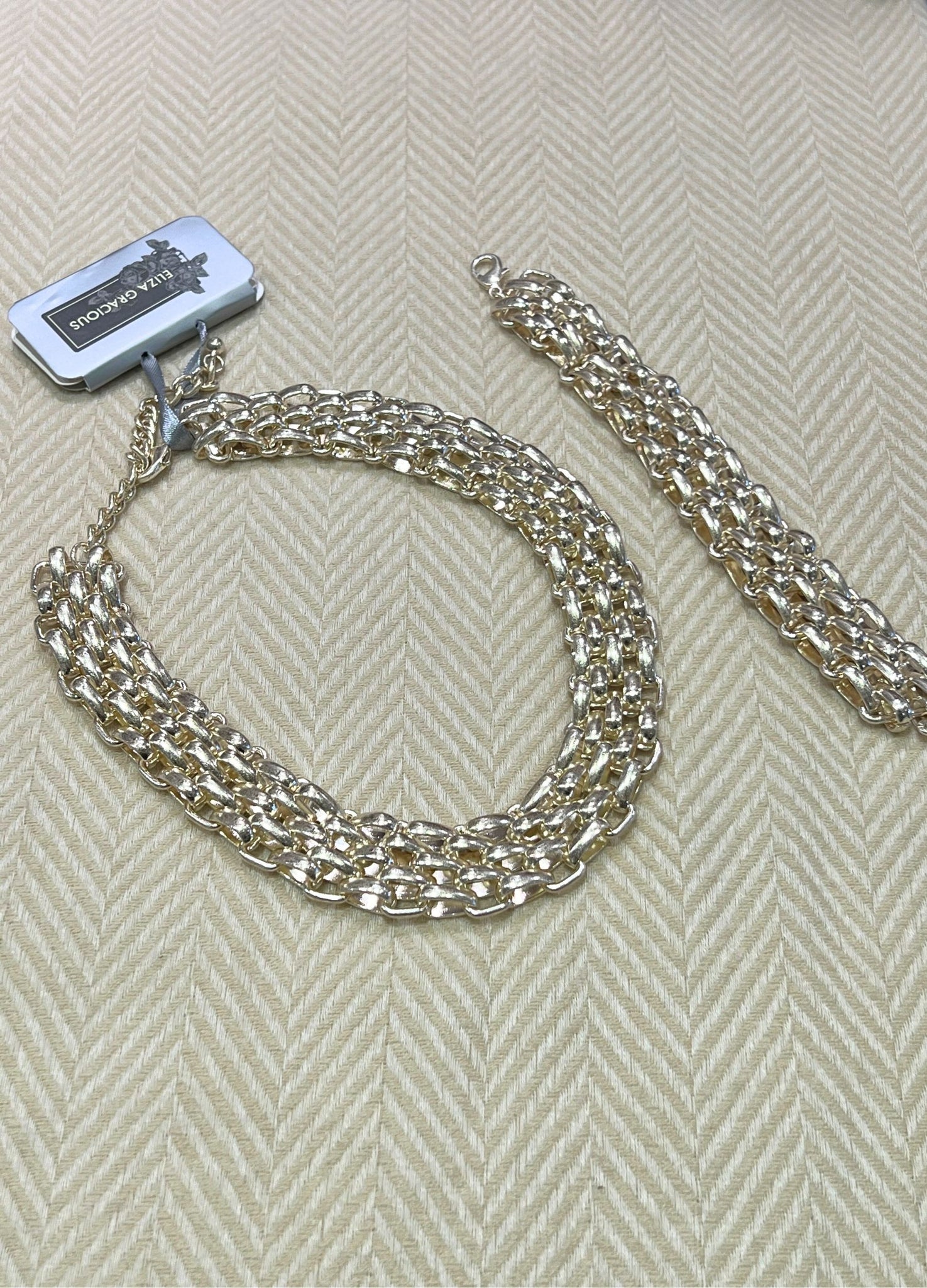 Eliza Gracious Burnished Metal Mesh Link Bracelet Pale Gold