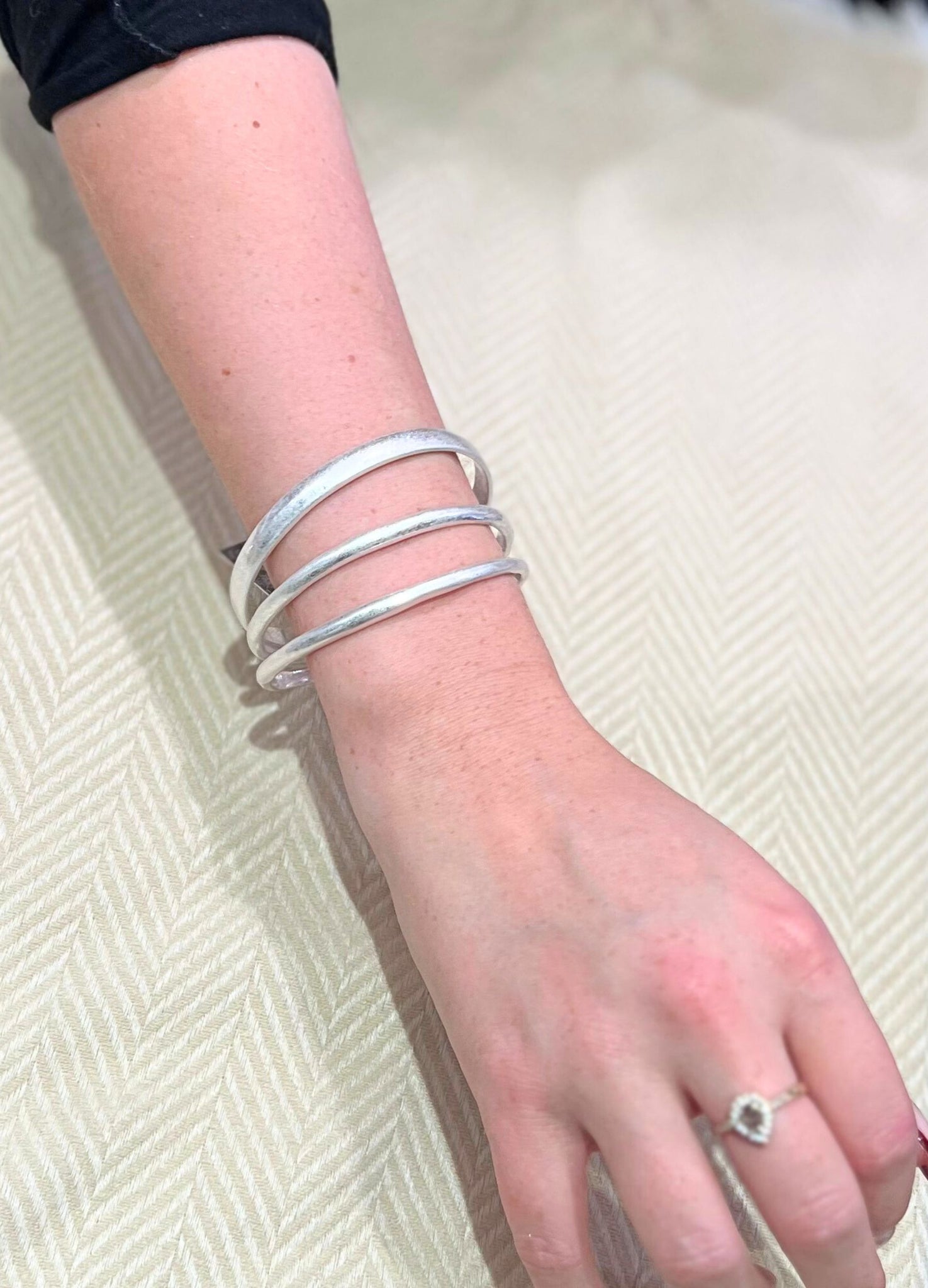 Eliza Gracious Burnished Metal Triple Bangle Set Silver