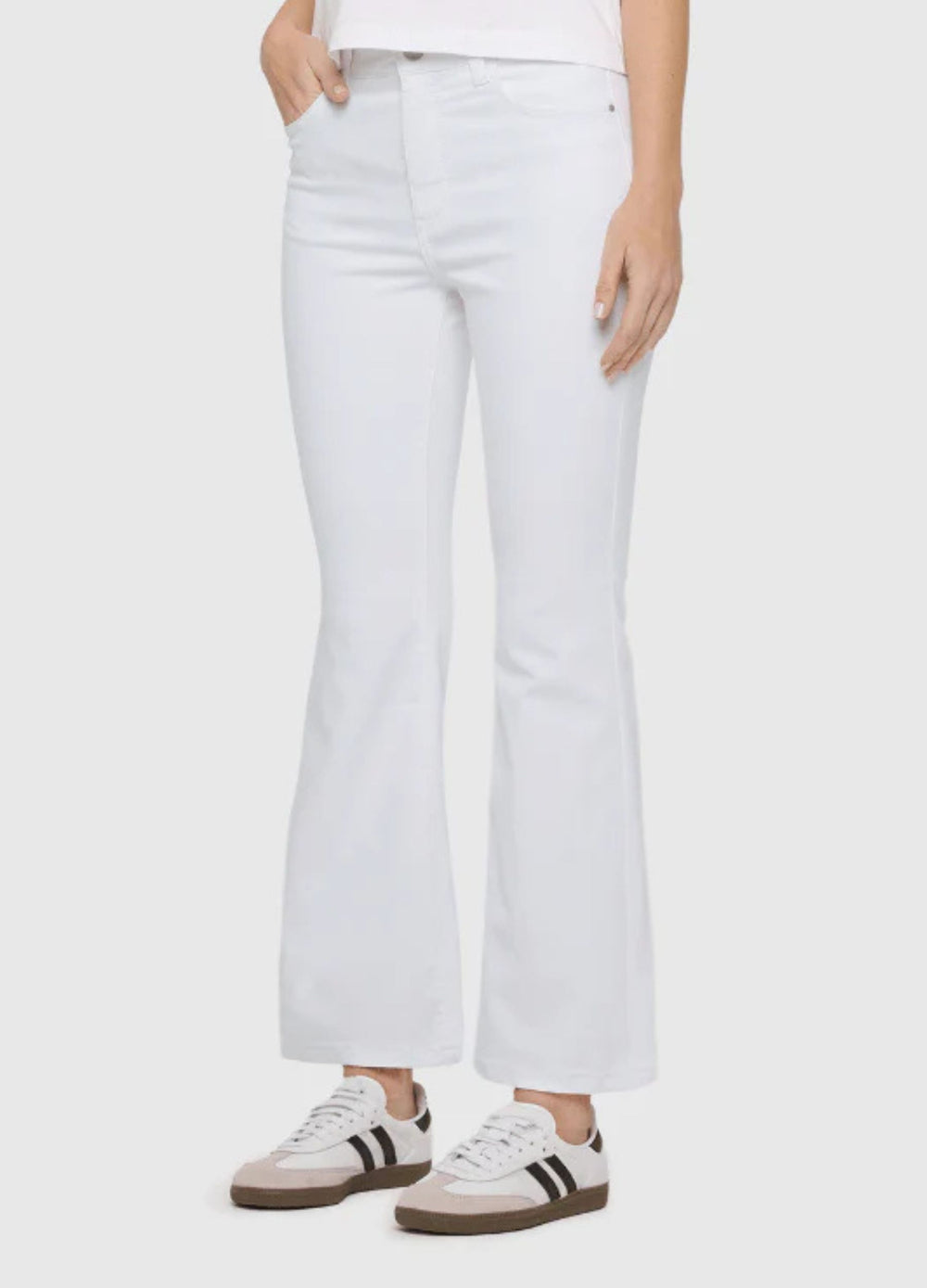 Mac Dream Stretch Denim Kick Flare Jean White Denim D010 29L