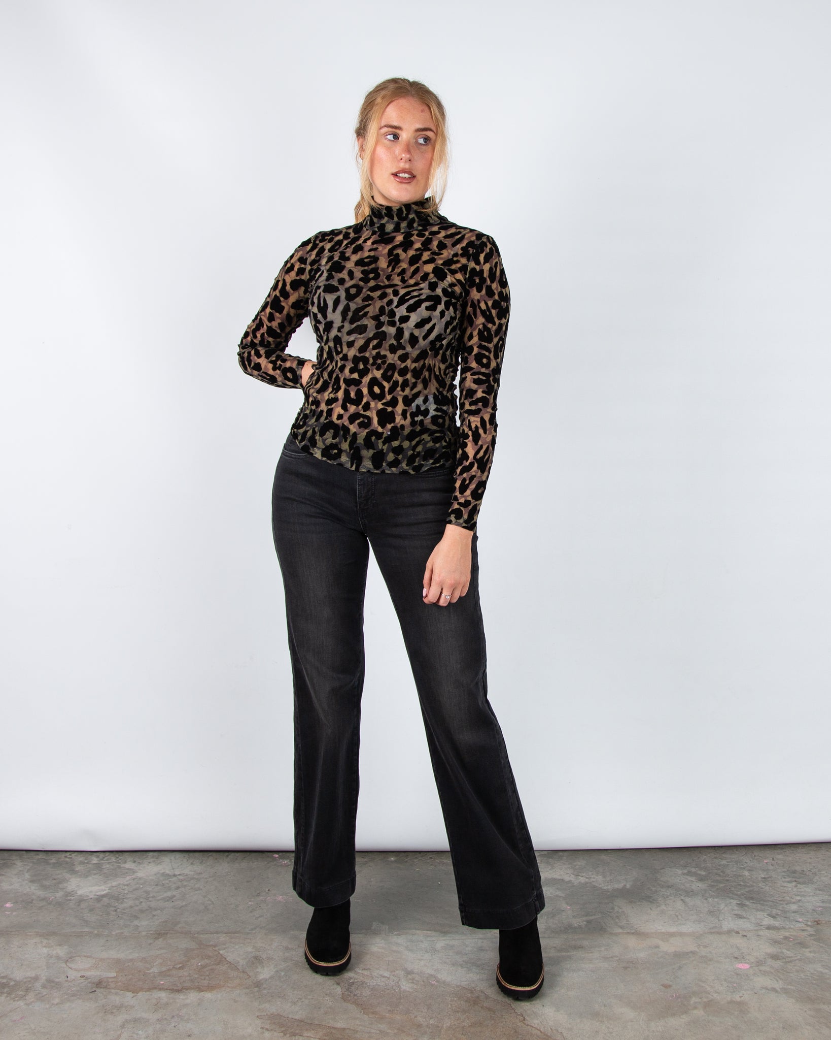 Marc Cain Leo Hike Fitted Leopard Velvet Mesh Top Khaki/black