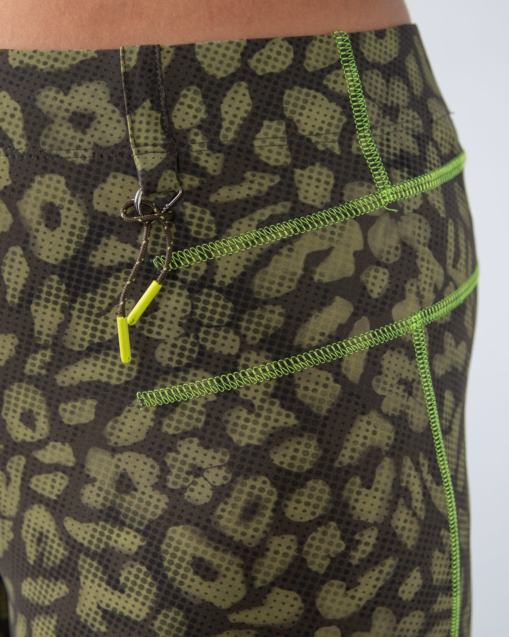 Marc Cain Leo Hike Sante FE Leopard Print Sporty Leggings Khaki/Lime