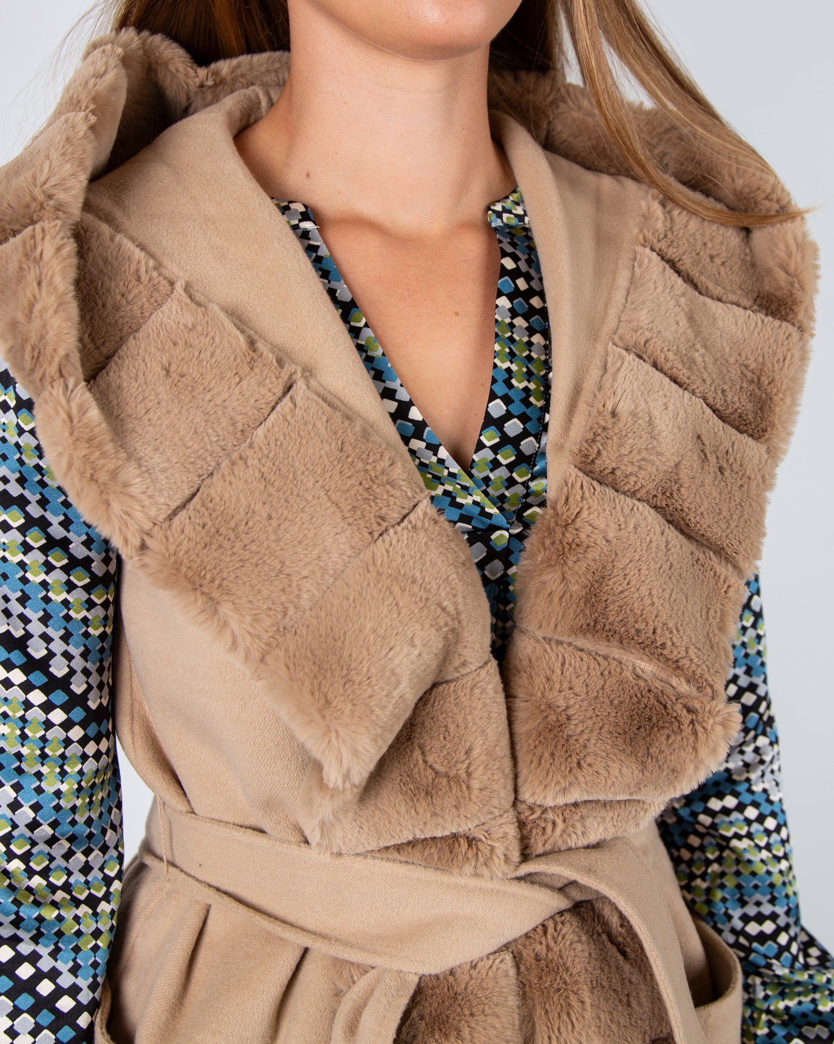 Marella Emme Formosa Faux Wool Belted Gilet With Faux Fur Trim Light Camel