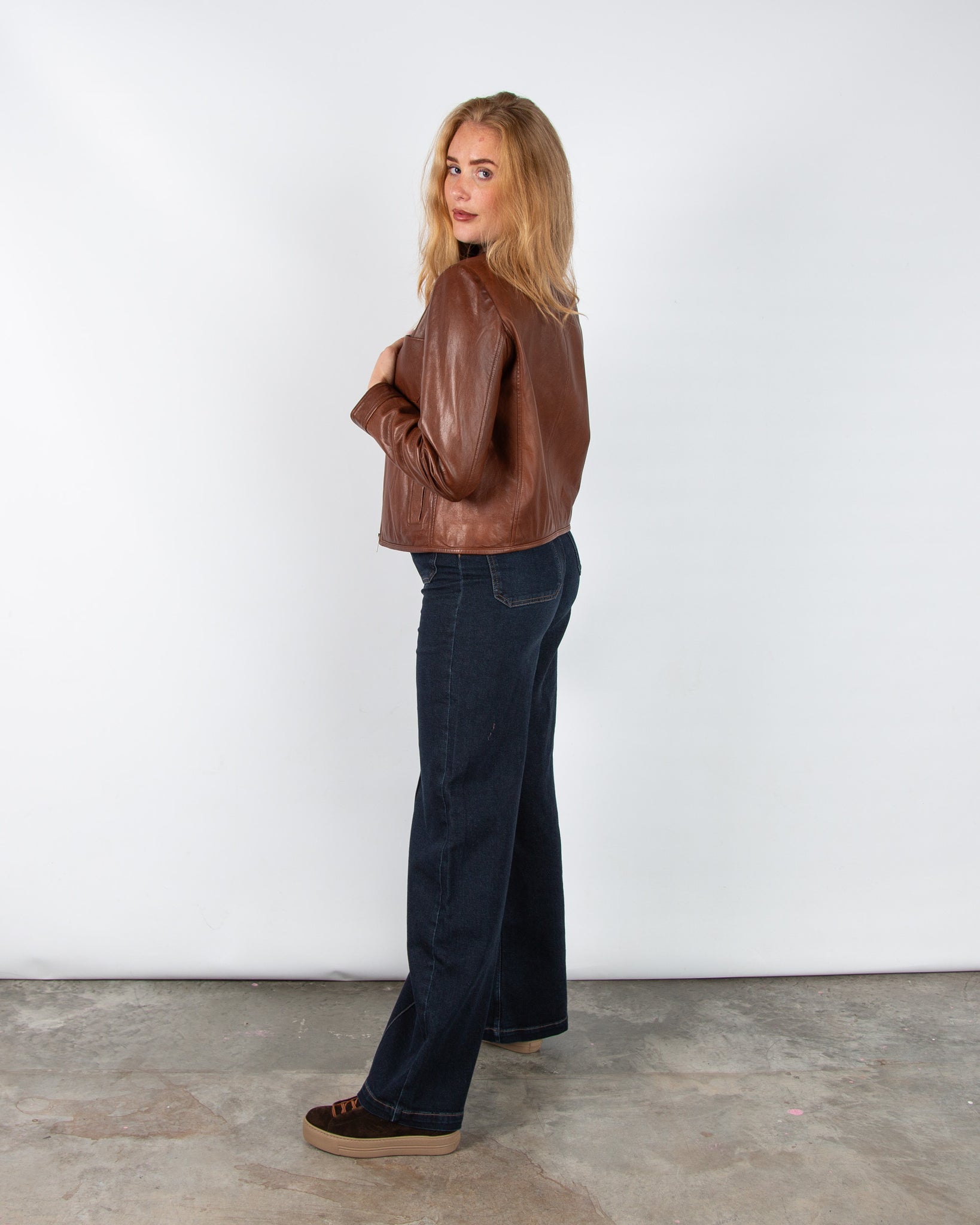 Weekend By Maxmara Otto Collarless Fitted Leather Jacket Chestnut