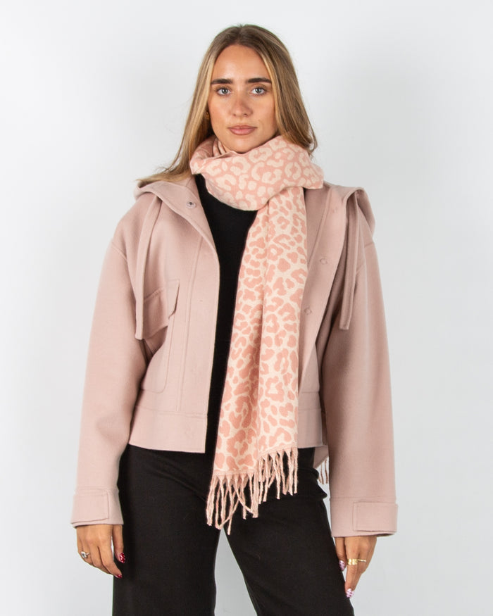 Zelly Leopard Print Scarf with Tassel Trim Pink/Cream